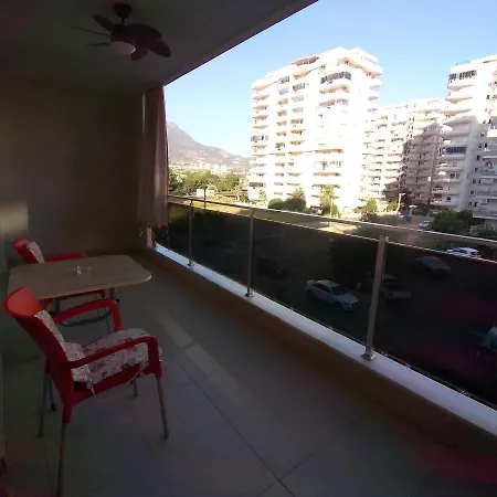 White Gold 1+1 Apartment Alanya Mahmutlar 아파트